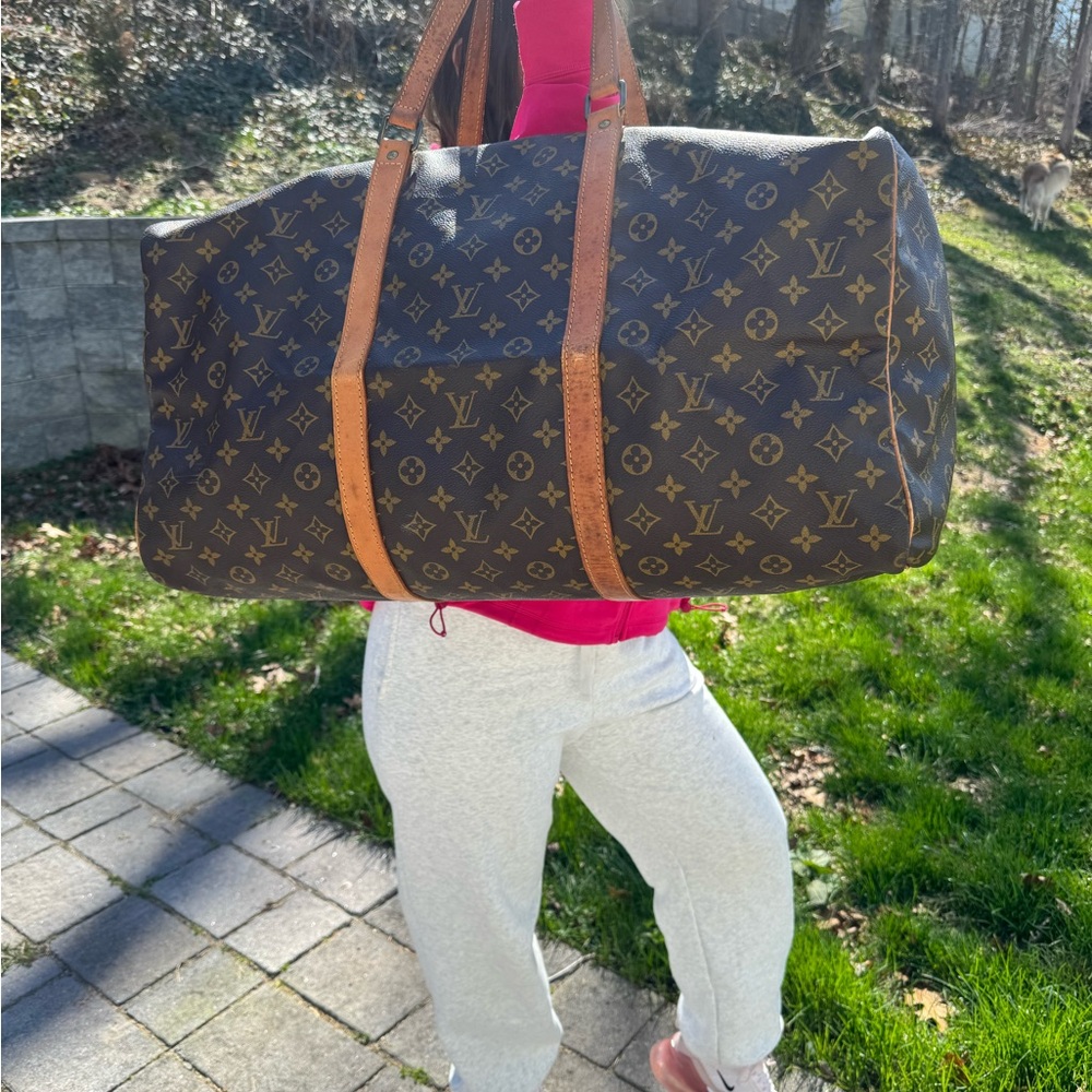 Louis Vuitton Monogram Keepall 55 - Picture 4 of 17